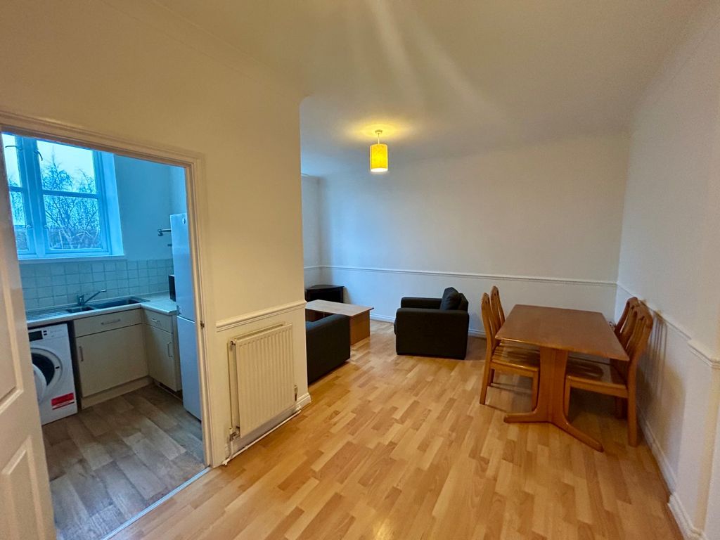 Property photo 3 of 14 Picture No. 21