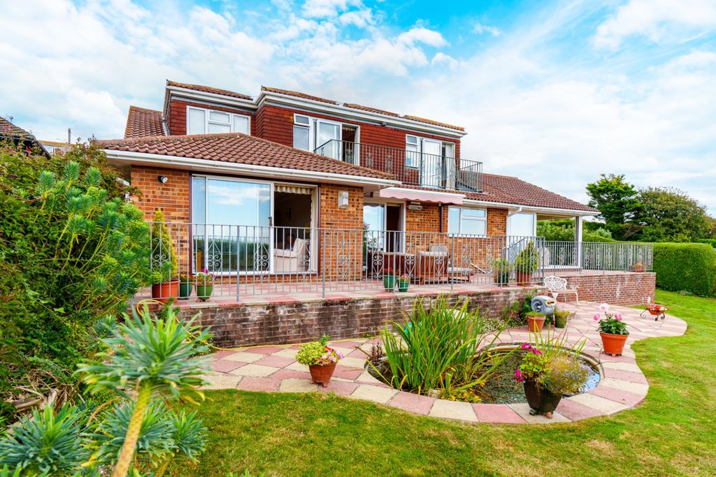 Property photo 3 of 29 4084986