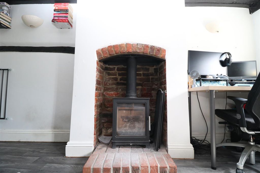 Property photo 3 of 10 Img_4038.Jpg