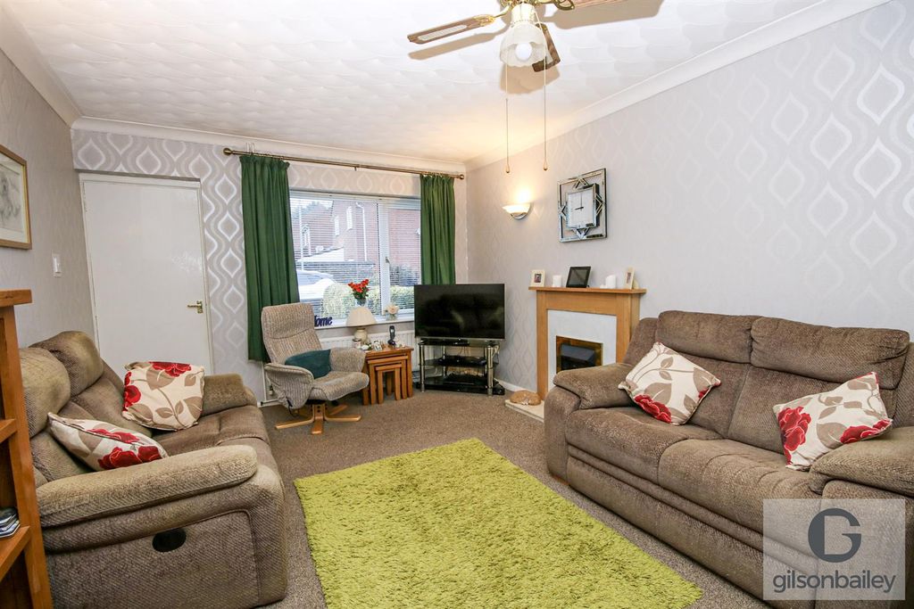 Property photo 2 of 12 11-Img_2021.Jpg