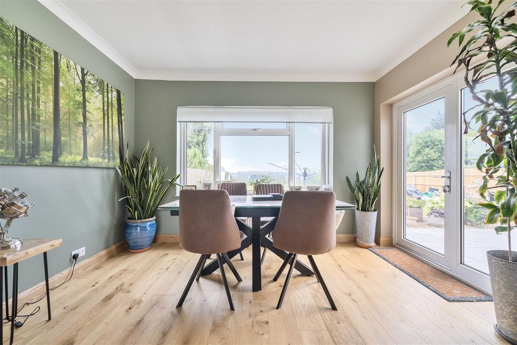 Property photo 3 of 26 1335863-15-689c64Adbc9B6.Jpg