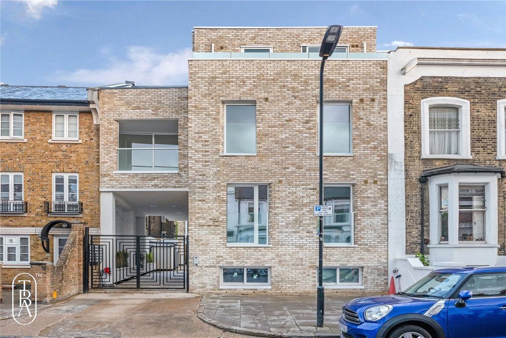 Property photo 2 of 10 Picture No. 03