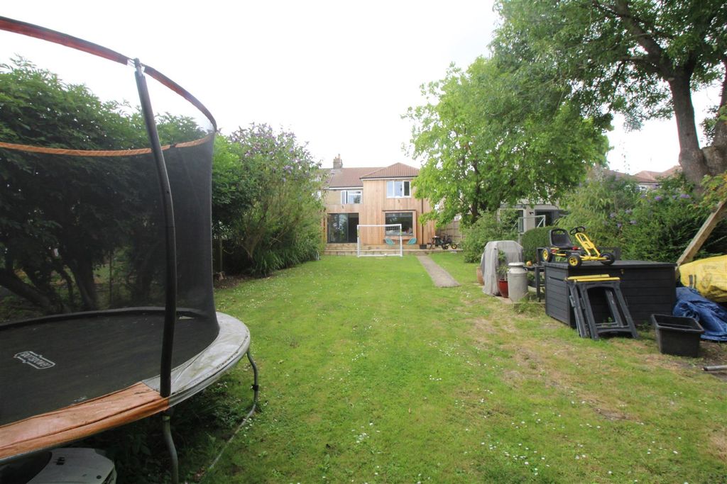 Property photo 2 of 22 Img_9298.Jpg