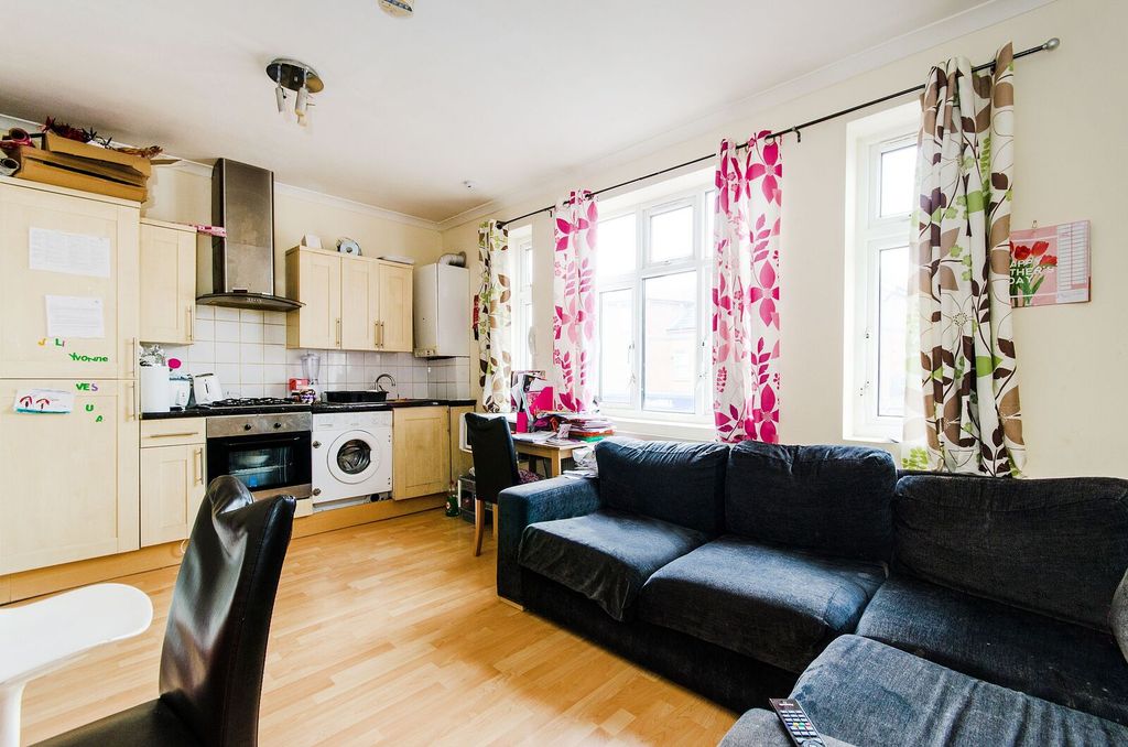 Property photo 1 of 4