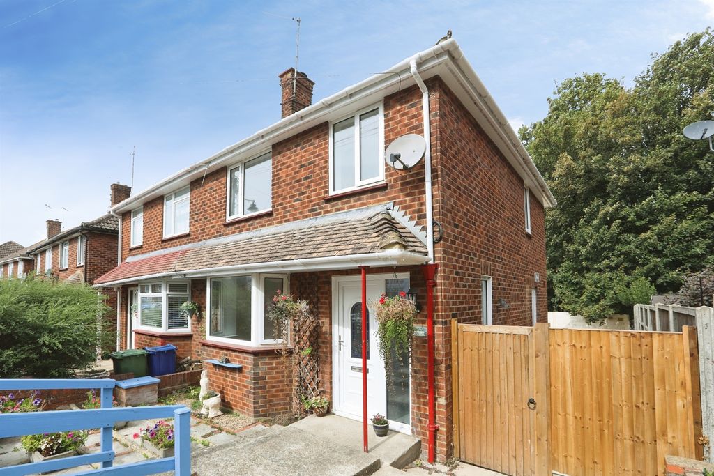 Property photo 1 of 13