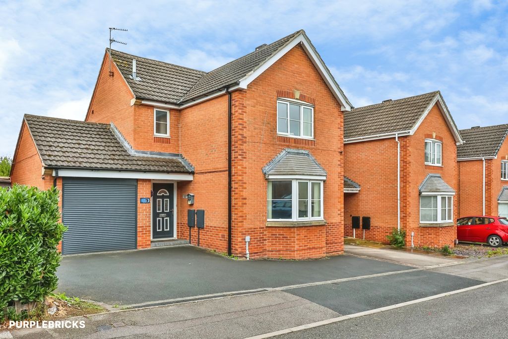 Property photo 1 of 23
