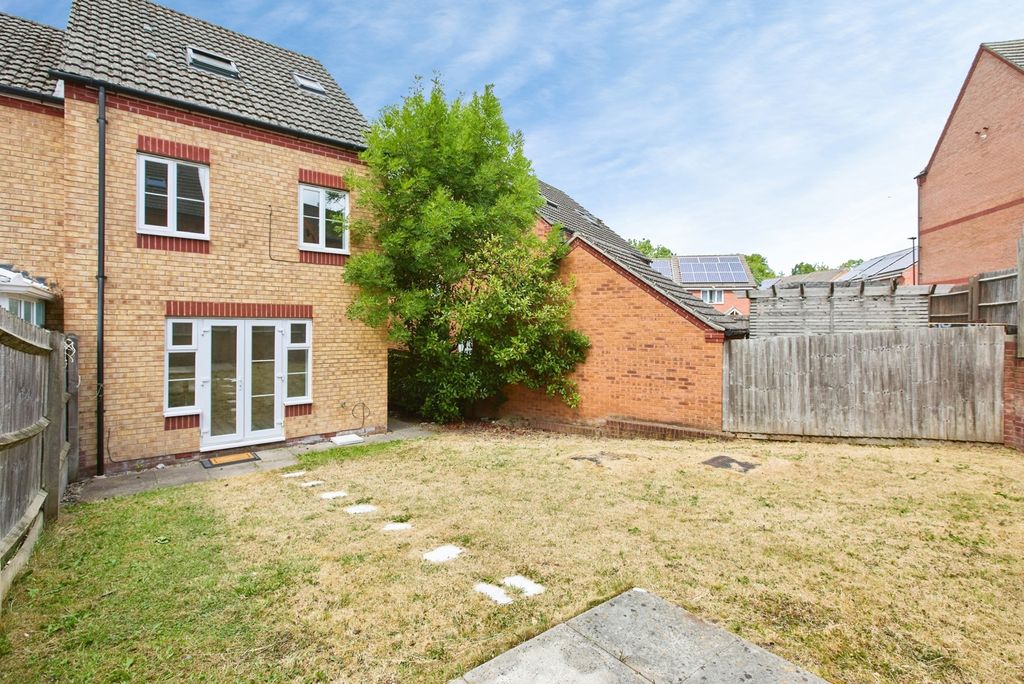 Property photo 2 of 19 Pbox-Img.Jpg