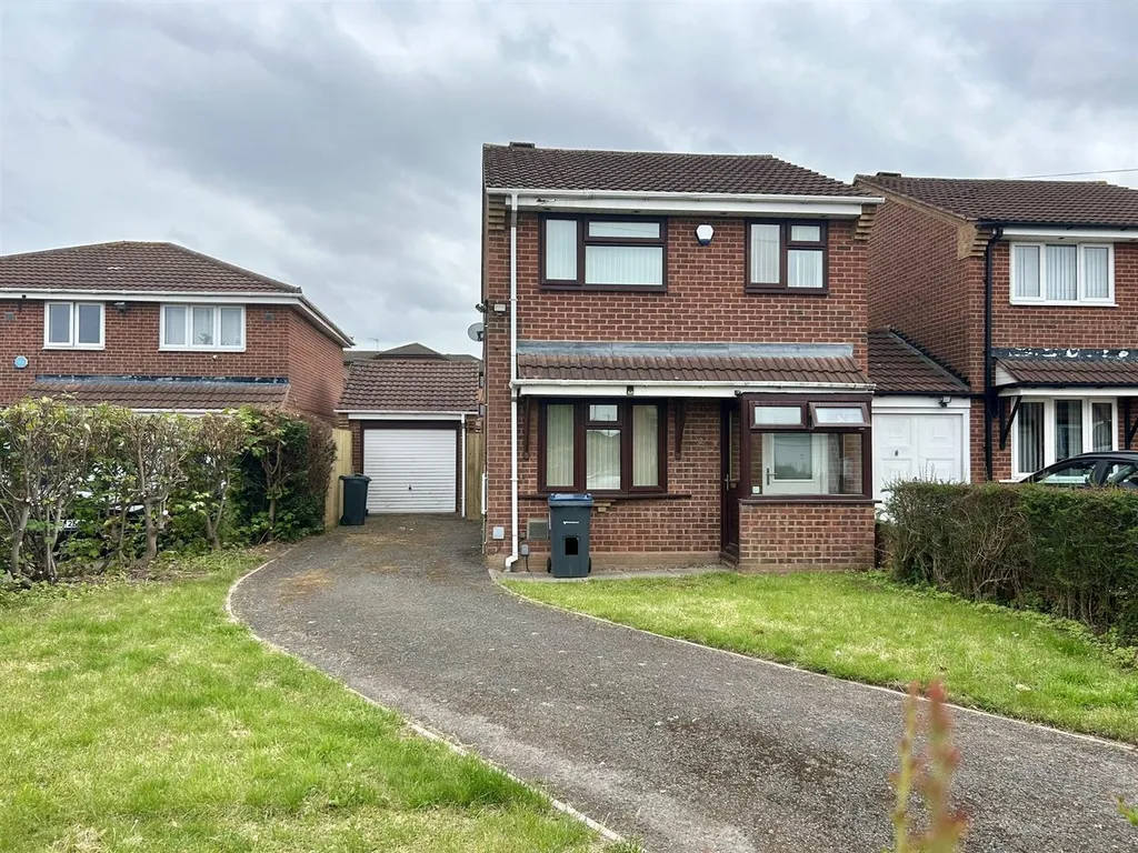 House in Birmingham, West Midlands - View 3