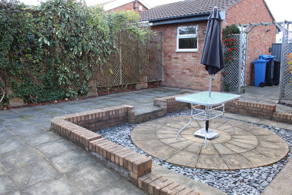 Property photo 3 of 11