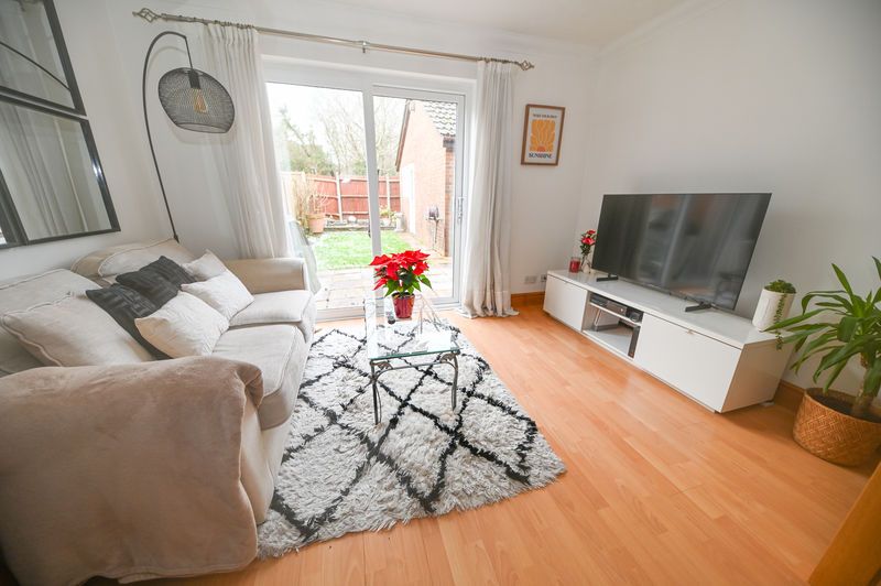 Property photo 3 of 11 Photo 7