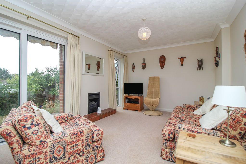 Property photo 2 of 16 Photo 8