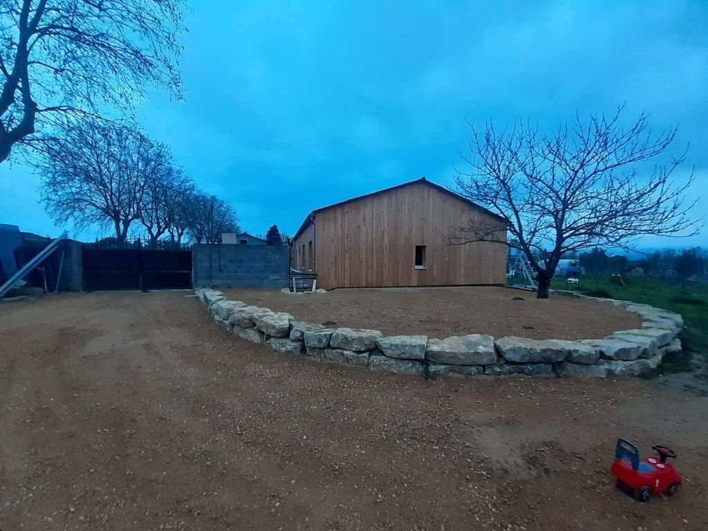 Property photo 1 of 16 Main Exterior View