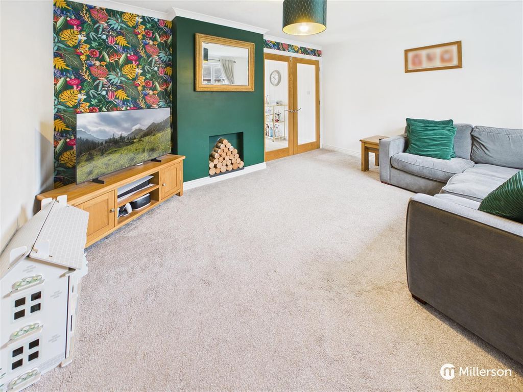 Property photo 2 of 23 Cam05092G0-Pr0145-Still001.Jpg