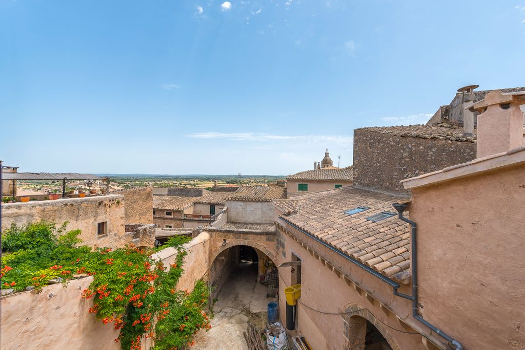 Property photo 2 of 10 67385_1.Jpg