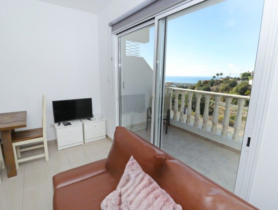 Property photo 3 of 29