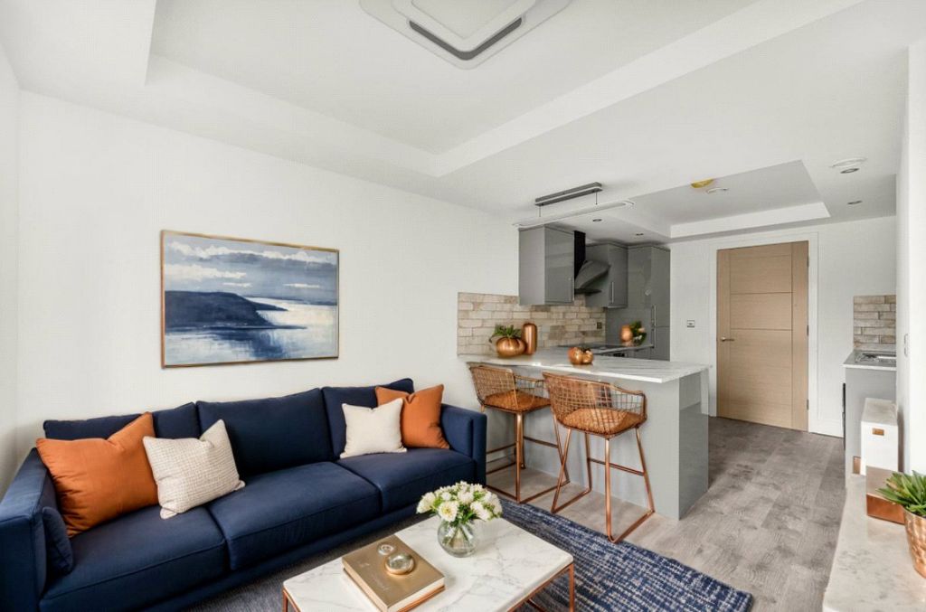 Property photo 2 of 4 Picture No. 04