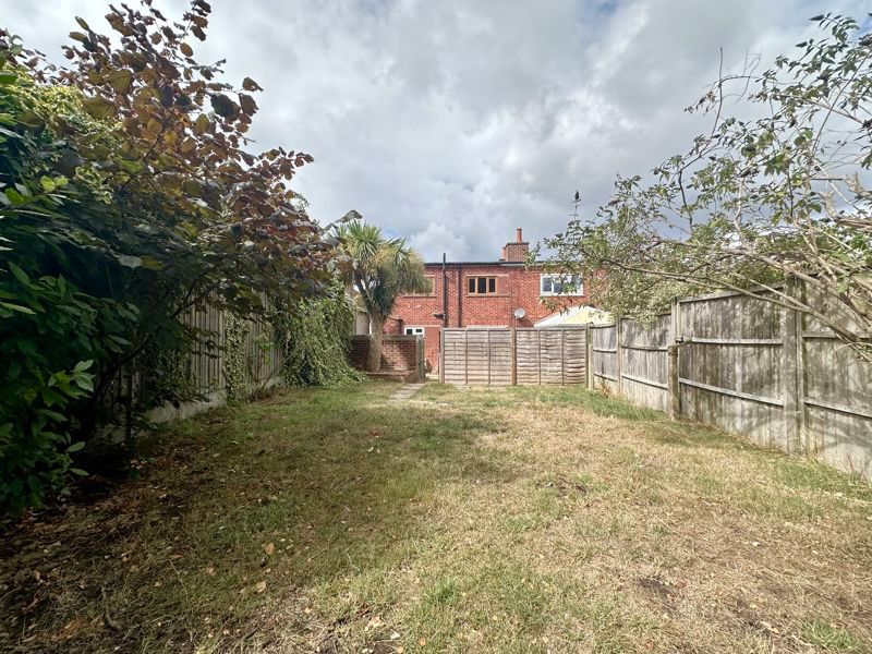 Property photo 2 of 9 Rear