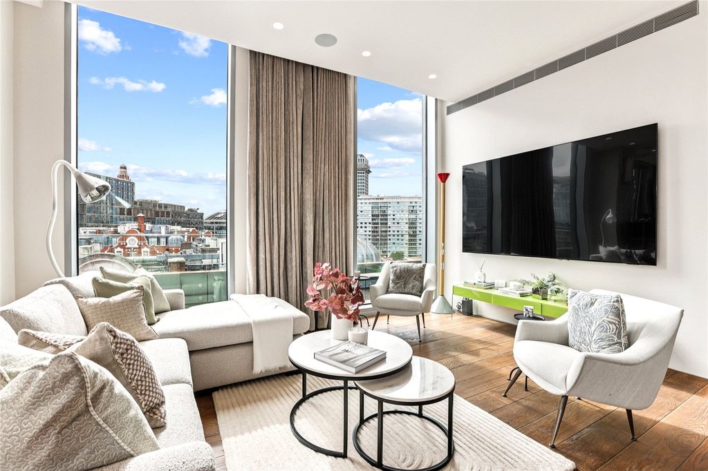 Property photo 3 of 14 Reception Room