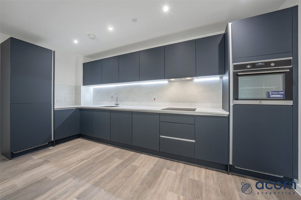 Property photo 2 of 15 Picture No. 06