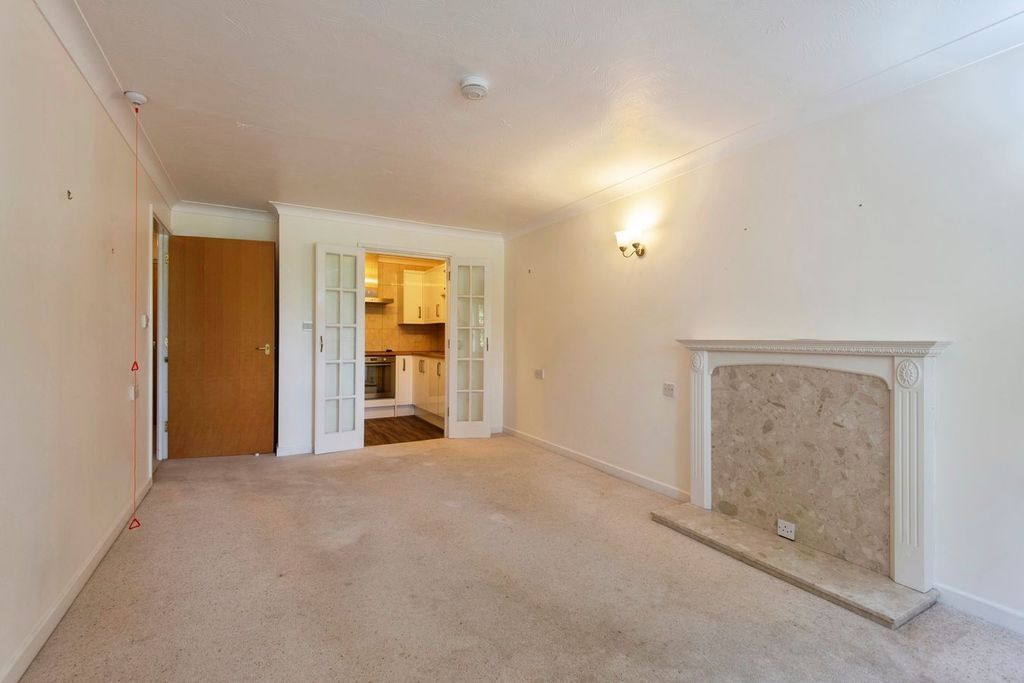 Property photo 3 of 18