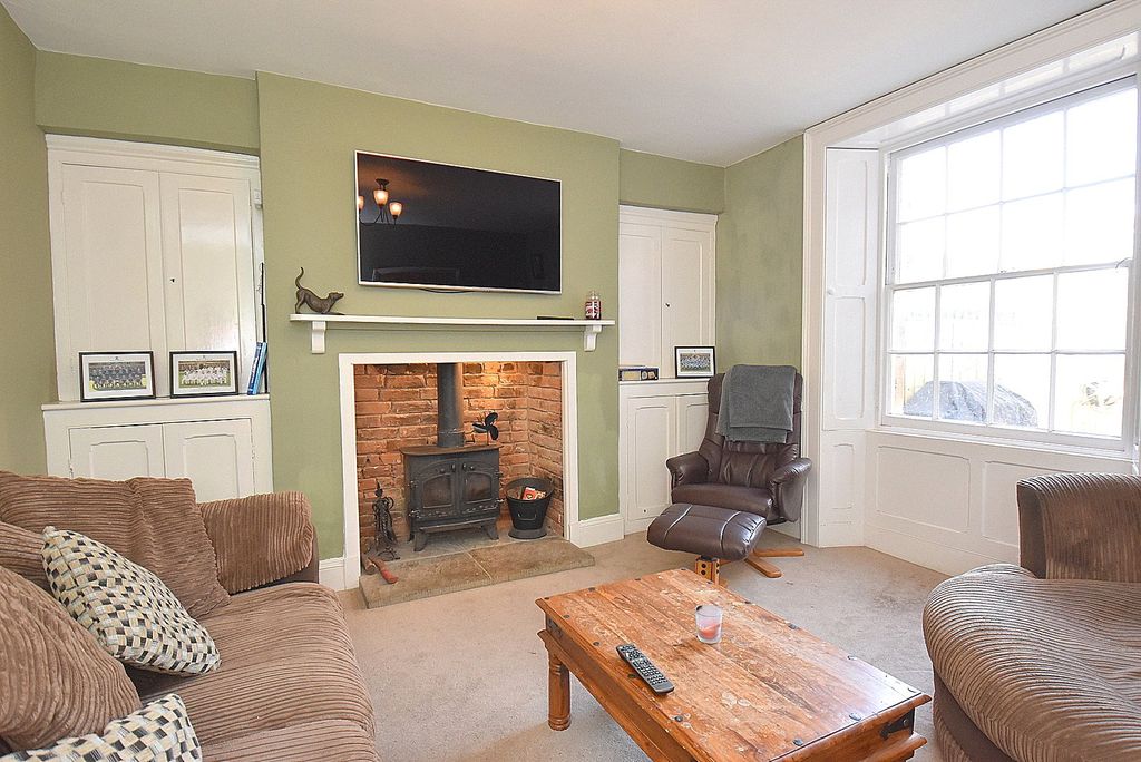 Property photo 2 of 14 Picture No. 03