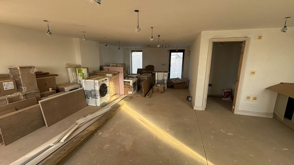 Property photo 3 of 12 Img_7058.Jpg