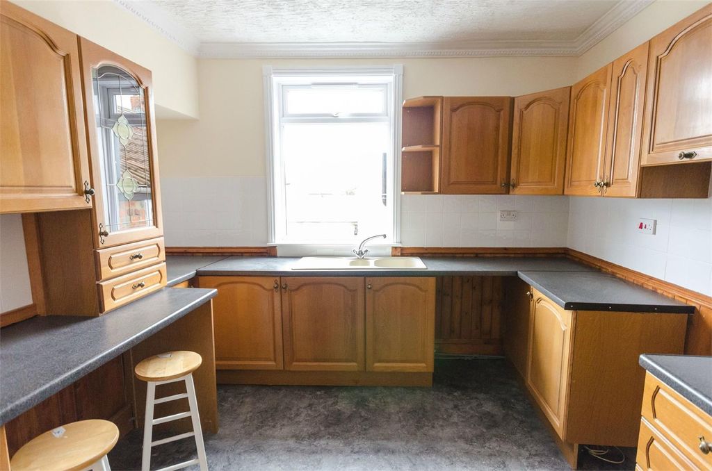 Property photo 1 of 10 1