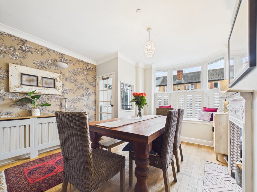 Property photo 3 of 22