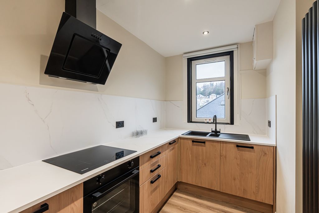 Property photo 3 of 17 Property Image 3