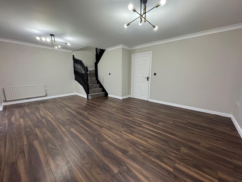 Property photo 3 of 11 Picture No. 04