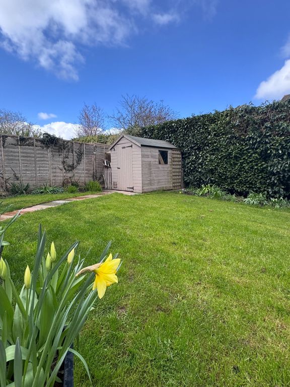 Property photo 3 of 20