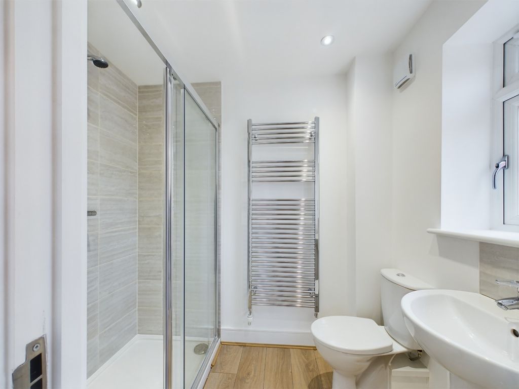Property photo 3 of 17 3436476