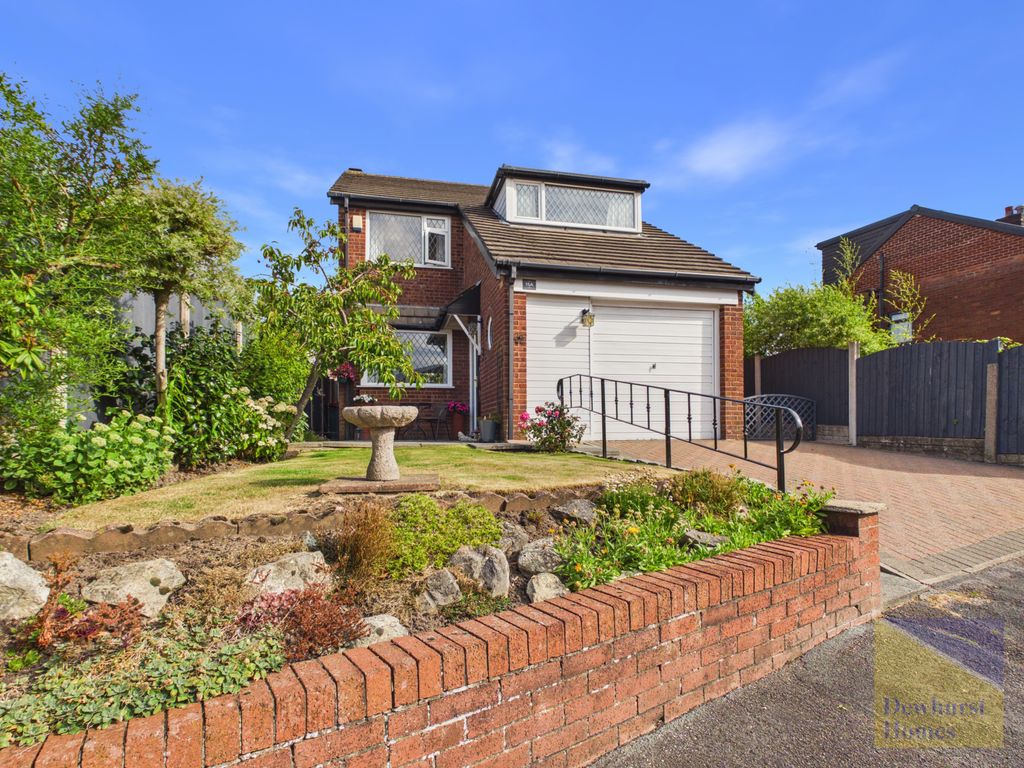 Property photo 1 of 32