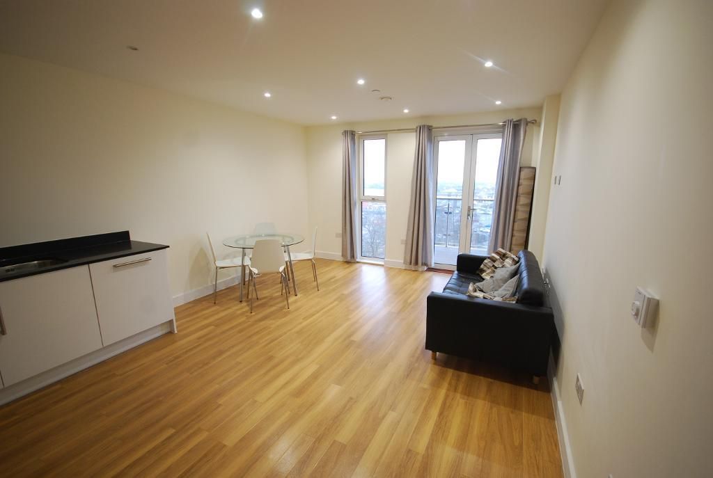 Property photo 3 of 14