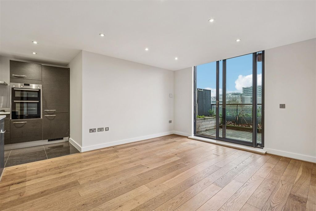 Property photo 1 of 16 6.Jpg