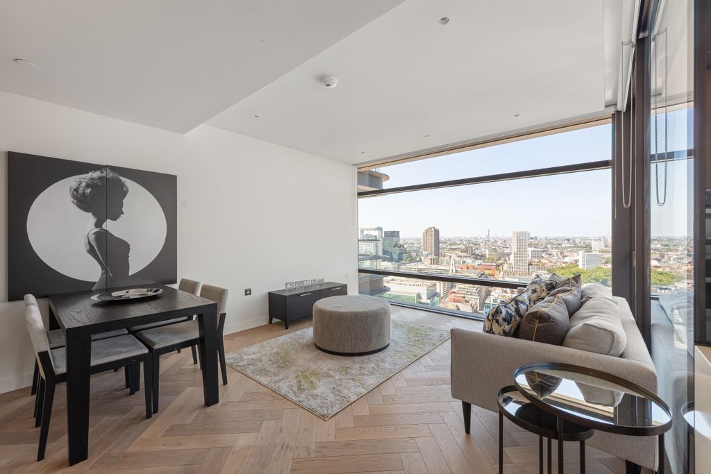 Property photo 1 of 17 094A4897