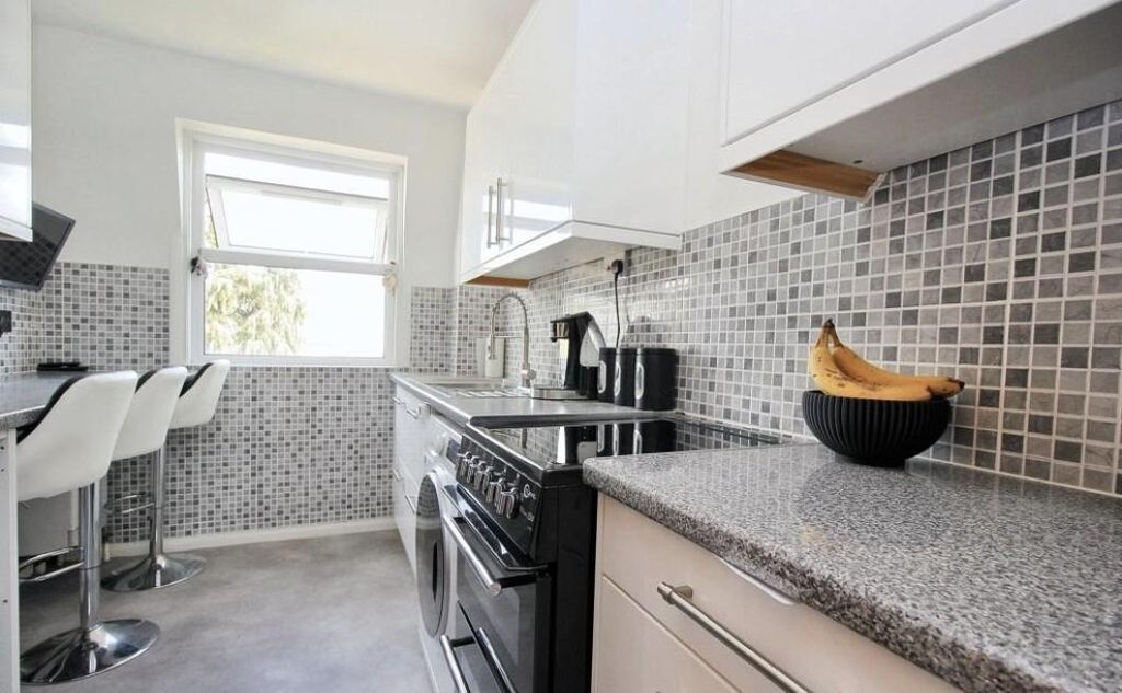 Property photo 1 of 9 20951.Jpg