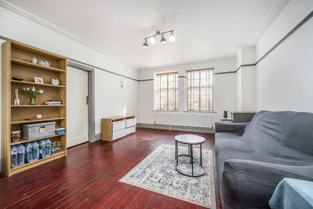 Property photo 2 of 4