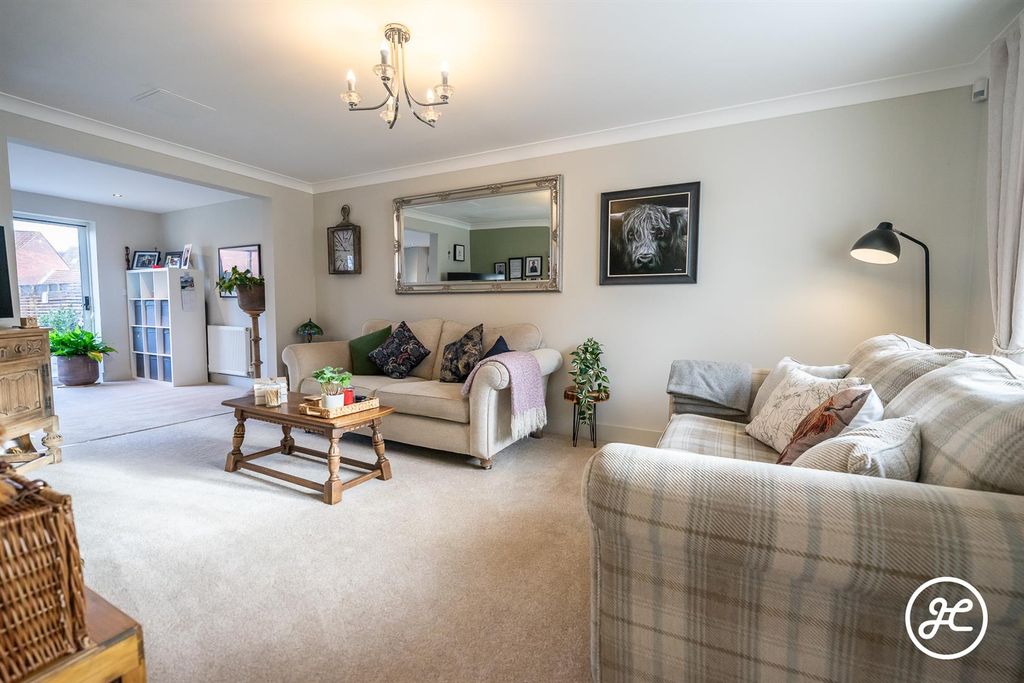 Property photo 3 of 22 Dsc00805.Jpg