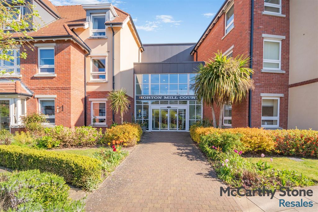 Property photo 1 of 22 8687127-Exterior10.Jpg