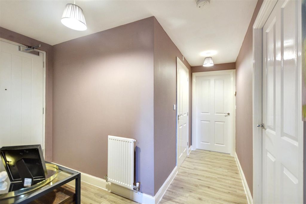 Property photo 3 of 17 Hallway_1.Jpeg