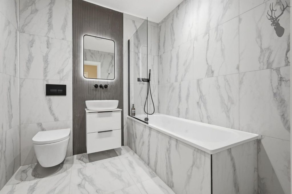 Additional image 14 of 2 bed flat for saleNovella, Chigwell IG7