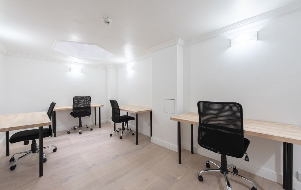 Property photo 3 of 4