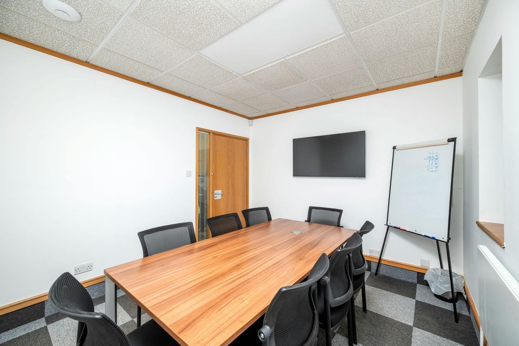Property photo 3 of 18 P12.Jpg