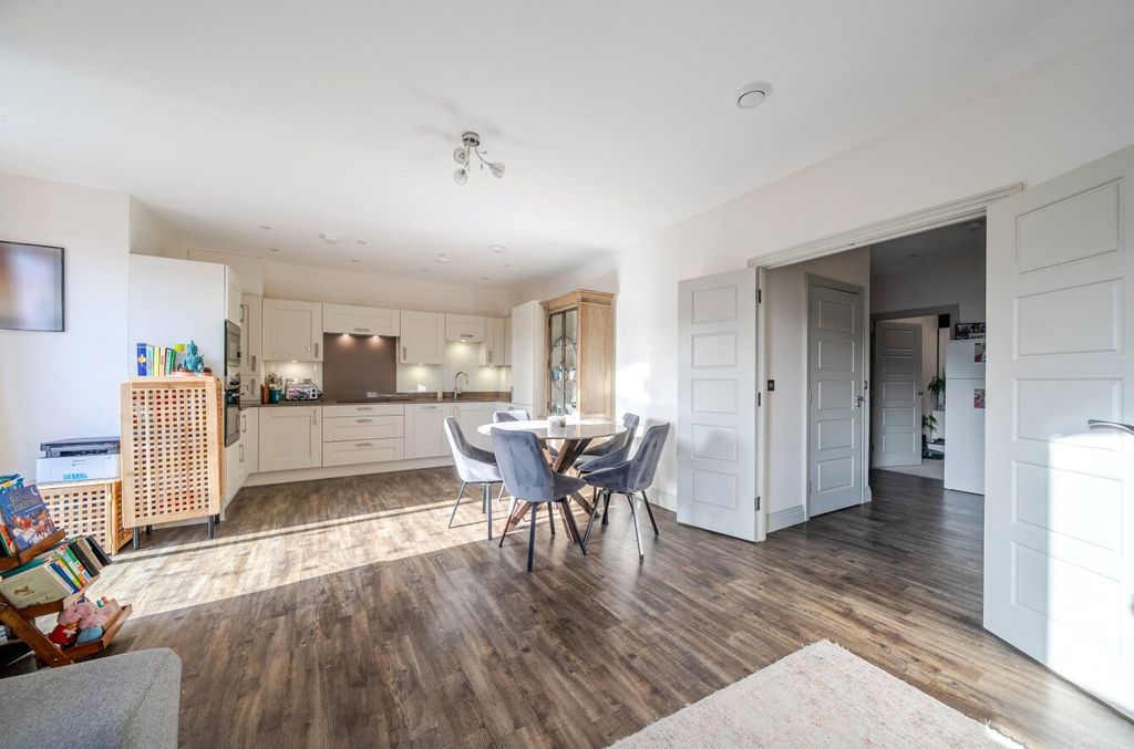 Property photo 1 of 12 Picture No. 05