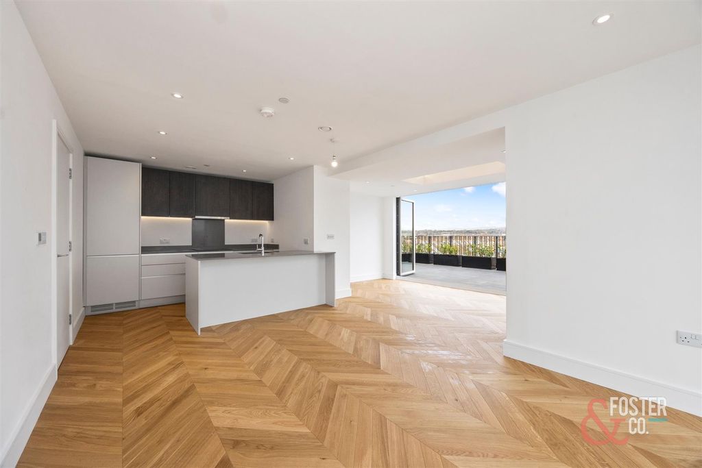 Additional image 5 of 2 bed flat for saleKingsway, Hove BN3