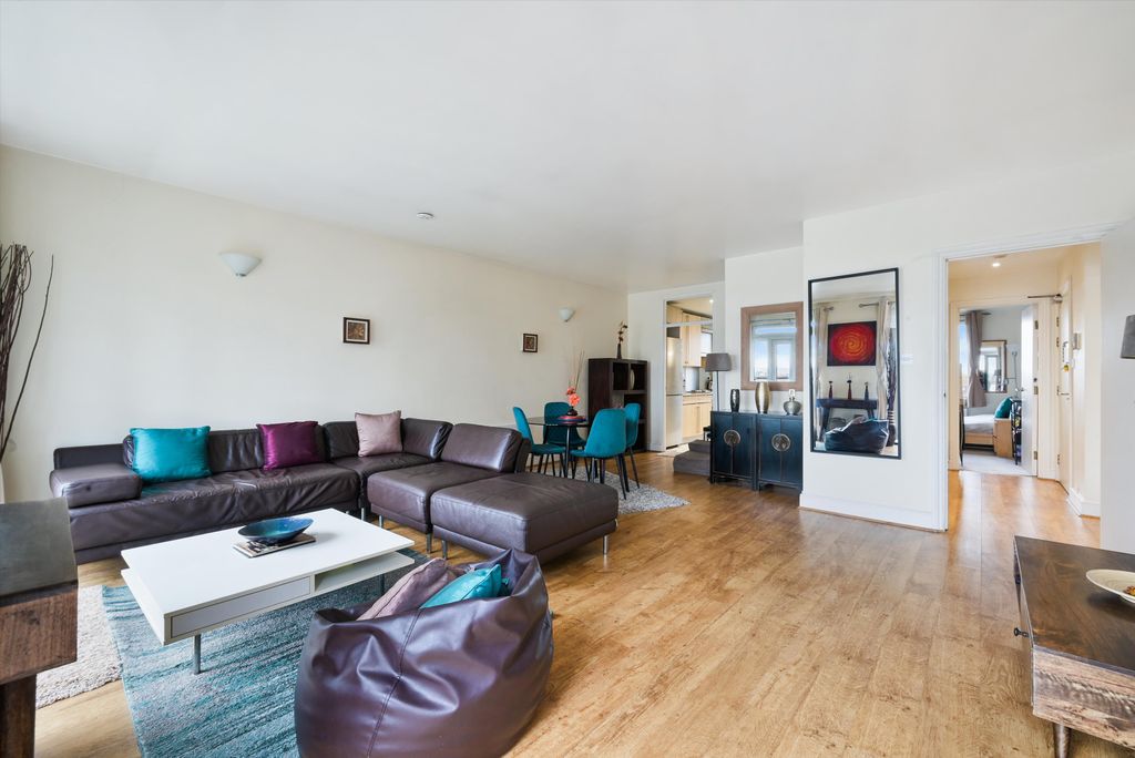 Property photo 1 of 12 Image