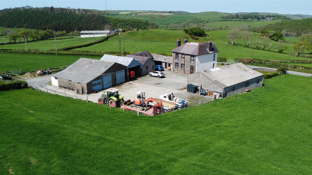 Property photo 1 of 19 Maes New 3.Jpg