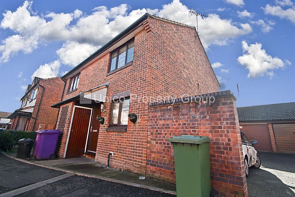 Property photo 1 of 11