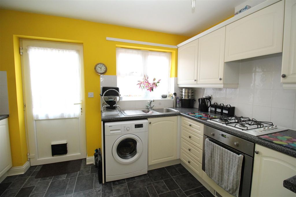 Property photo 3 of 7 Img_5526.Jpg